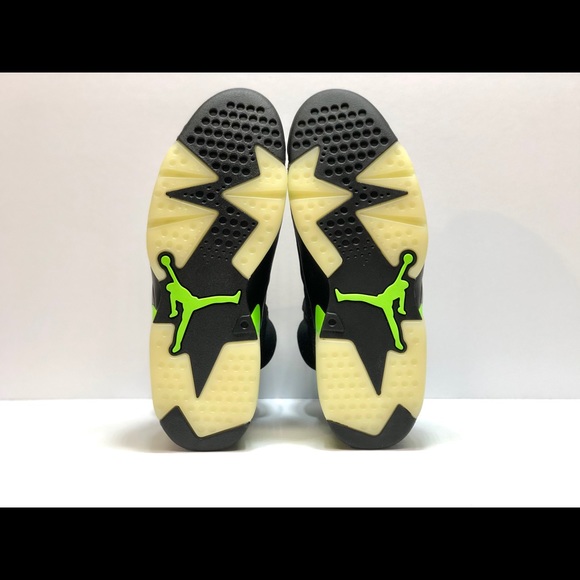 Air Jordan 6 Retro Electric Green - Picture 8 of 9